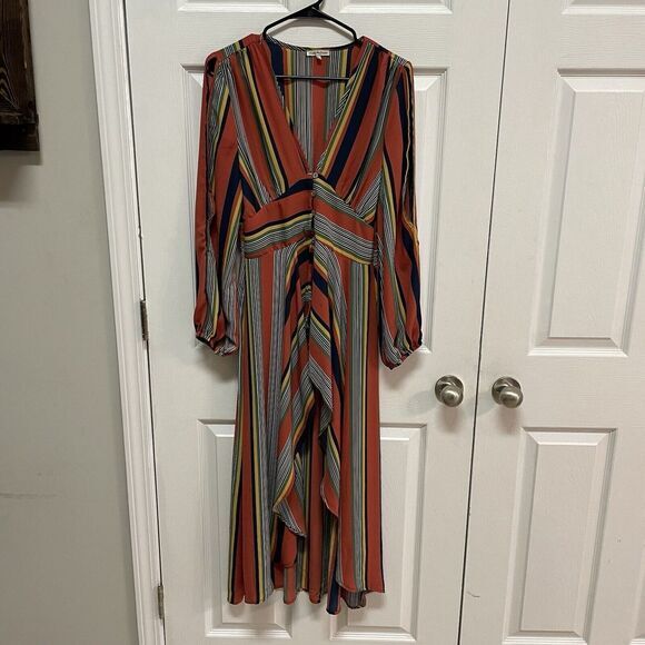 Charlotte Russe Orange Blue Striped Dress Peek A Boo Sleeve Vacation Wear Size M - Picture 1 of 12